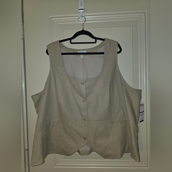 2 For $20 Sofia by Sofia Vergara Beige Vest Linen,Rayon Blend. 4x Nwt Plus - Picture 5 of 6